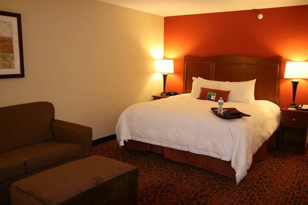 Hampton Inn Muscatine חדר תמונה