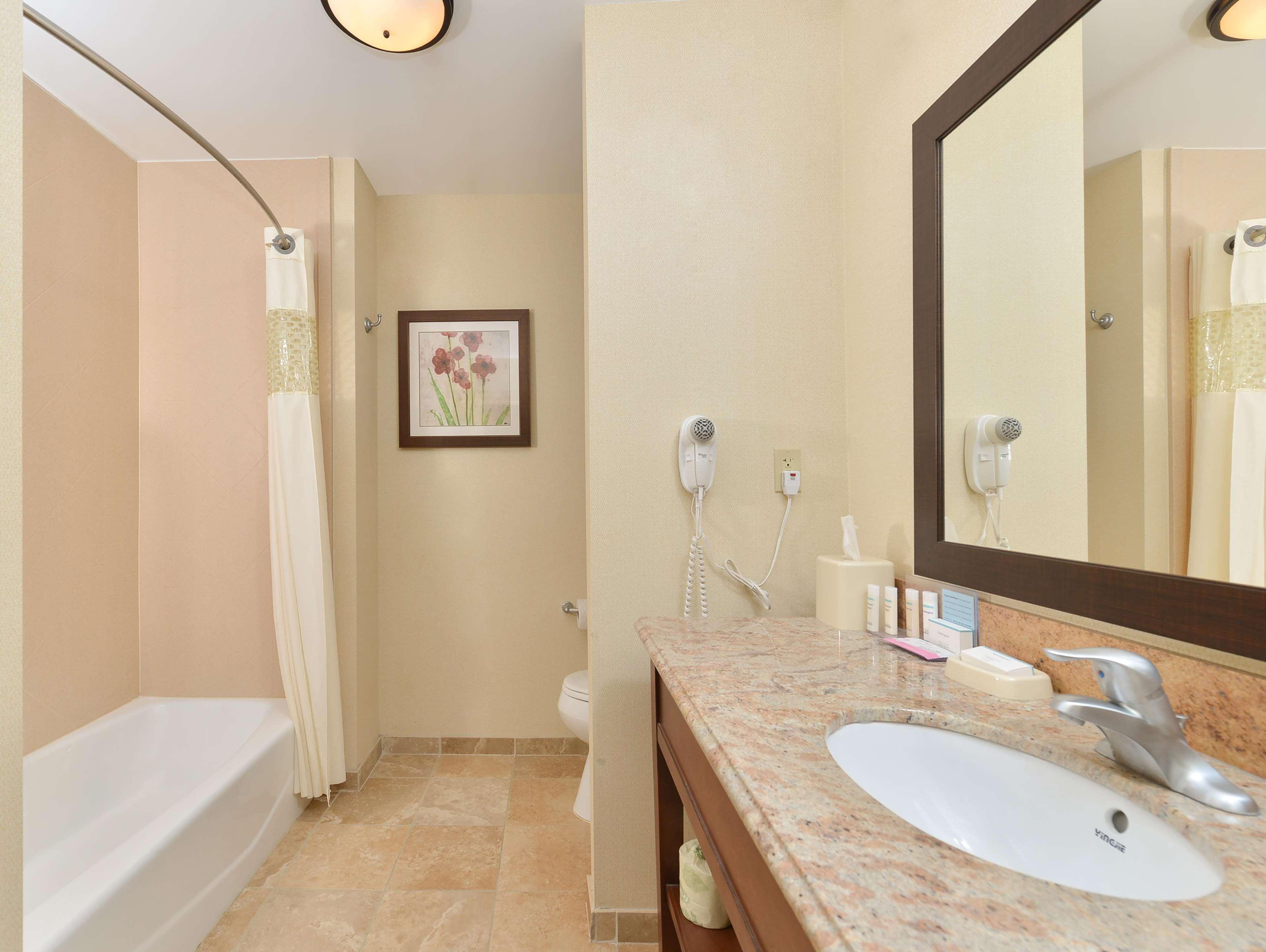 Hampton Inn Muscatine מראה חיצוני תמונה