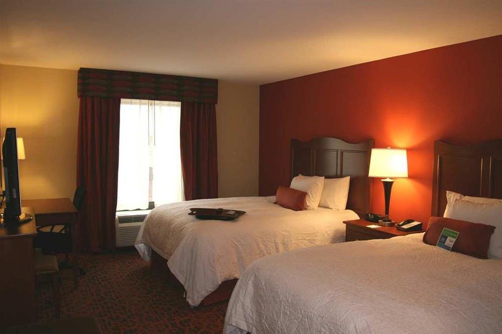 Hampton Inn Muscatine חדר תמונה