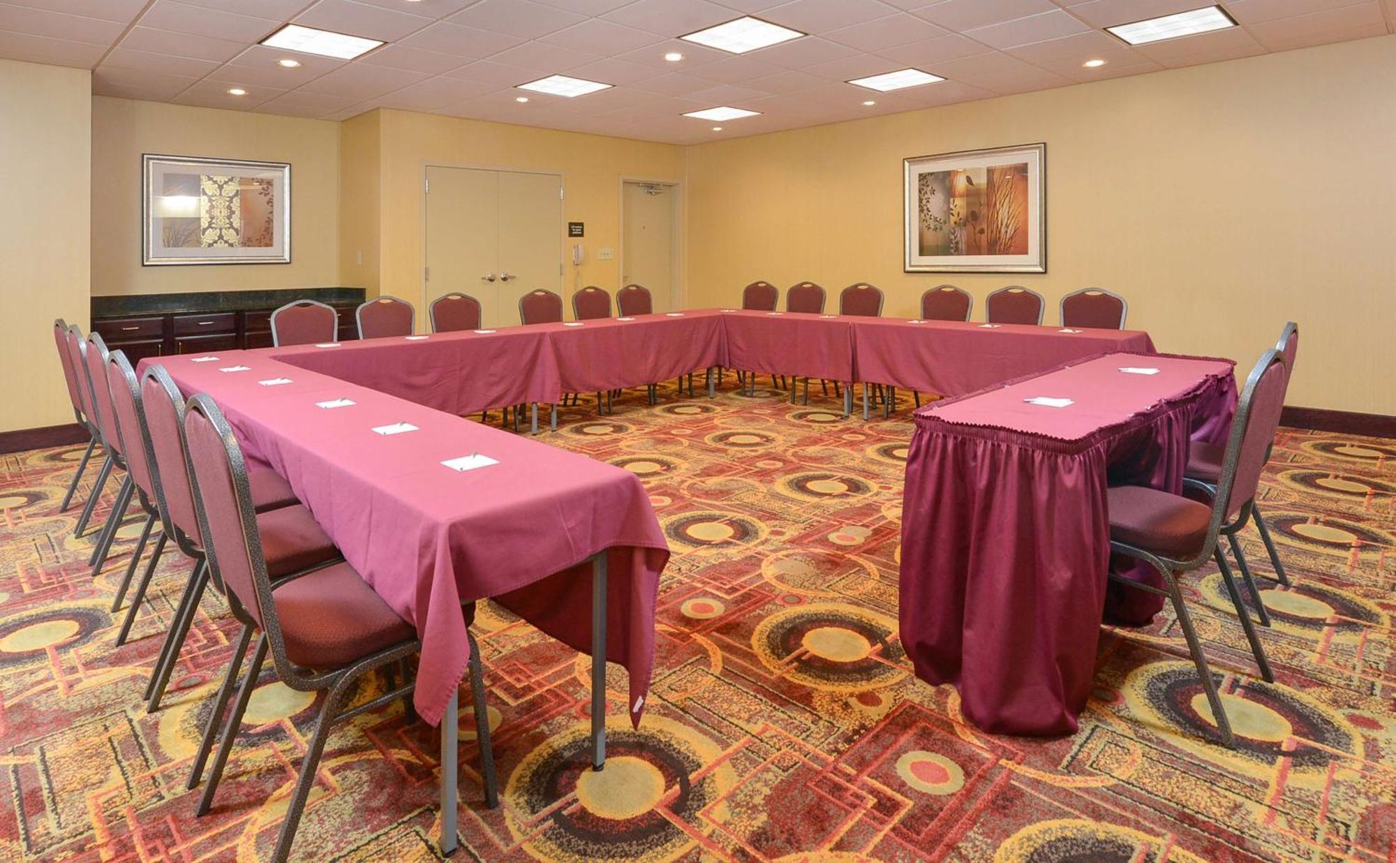 Hampton Inn Muscatine מראה חיצוני תמונה
