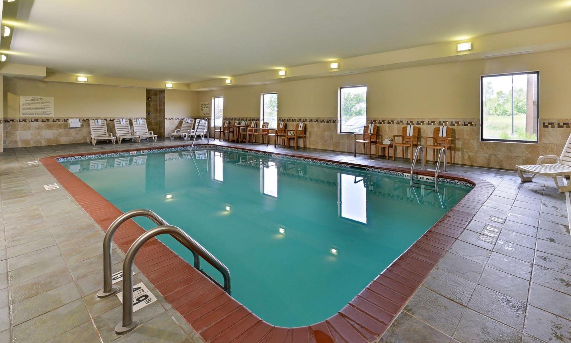 Hampton Inn Muscatine מראה חיצוני תמונה